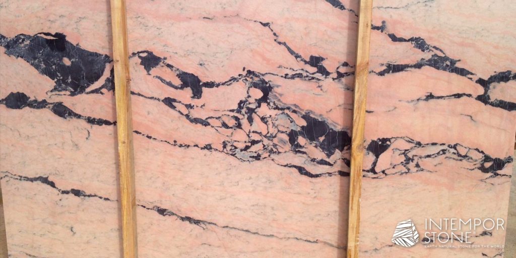 Rosa-Portugalio-Veined-Slab